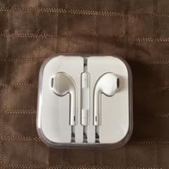 iPhone純正イヤホン iPhoneイヤホン 純正品のサムネイル