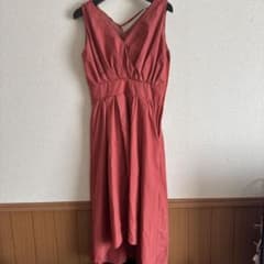 ＬIＰ　ＳＥＲＶIＣＥ テラコッタ ノースリーブドレス Fサイズのサムネイル