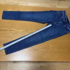 UNIQLO ユニクロ　ウルトラストレッチ レディース w63.5cmのサムネイル