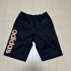 adidas 短パンのサムネイル