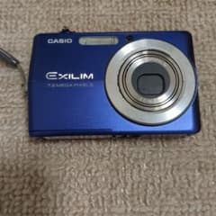 CASIO EXILIM 7.2メガピクセル コンパクトデジタルカメラ - メルカリ