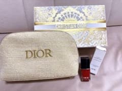 【新品未使用】2024年最新Dior ポーチのサムネイル