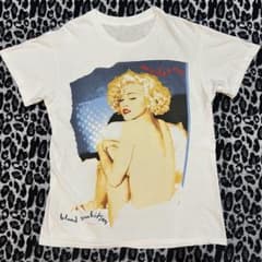 貴重 マドンナ BLOND AMBITION ツアー 古着Tシャツ©️1990 - メルカリ