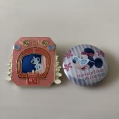 ディズニーリゾート ピンバッジ•缶バッジ - メルカリ
