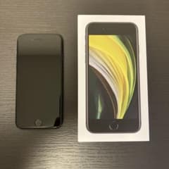 iPhone SE 第2世代 (SE2) ブラック 64 GB SIMフリーのサムネイル