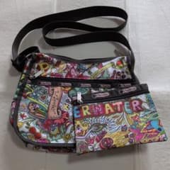 LeSportsac ショルダーバッグ 総柄のサムネイル