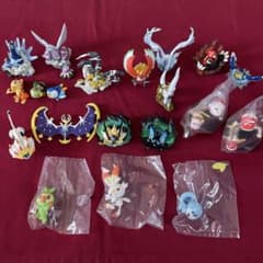 ポケモン　購入特典フィギュア歴代18体セット　2006-2019 ポケモン 購入特典フィギュア歴代18体セット 2006-2019 - メルカリ