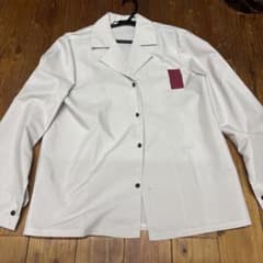 朔間凛月　私服のサムネイル