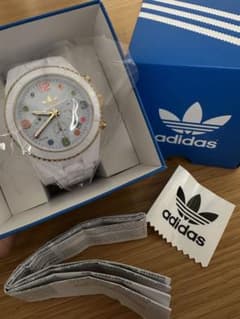 adidas 腕時計 ADH2945ホワイト 新品のサムネイル