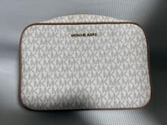 MICHAEL KORS（マイケルコース）ショルダーバッグのサムネイル
