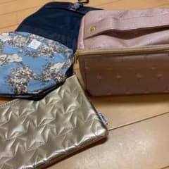 ポーチ三点セットのサムネイル
