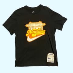 【XL】NIKE New Jeans コラボ Tシャツ スモールプリントバニーズ XL】 NIKE New Jeans コラボ Tシャツ ブラック 黒 レア - メルカリ
