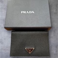 プラダ　PRADA パスポートケースのサムネイル