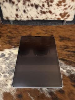 iPad Air + Magic Keyboardのサムネイル