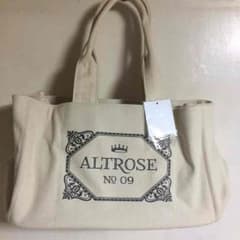 だんごさん専用☺︎アイボリートートバッグのサムネイル