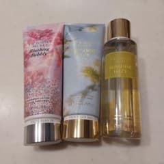 ヴィクトリアシークレット ボディ ミスト & クリームのサムネイル
