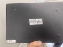 VIVOTEK AWK-QT-1000-120 PoEスイッチのサムネイル