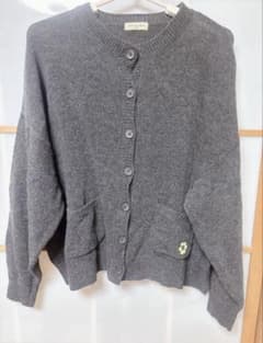 SM2 花柄刺繍入りカーディガン