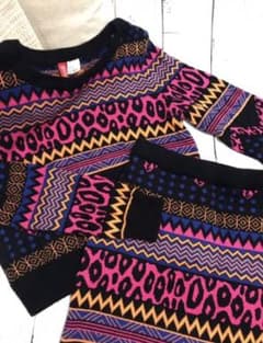 H&M ニットセットアップのサムネイル