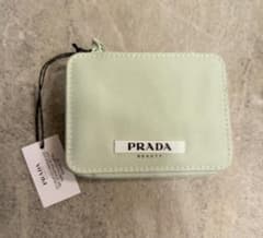 PRADA BEAUTY ミントグリーン ポーチ ノベルティ 非売品 - メルカリ