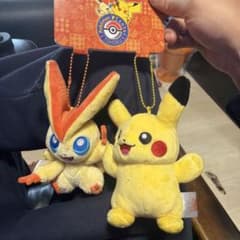ポケモン ぬいぐるみマスコット ピカチュウ ビクティニ 2種セット　トウホク限定のサムネイル