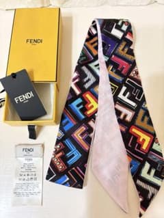 FENDI ラッピー　スカーフ購入付属品全て有り美品