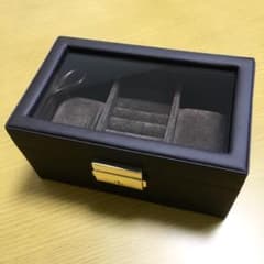 腕時計ケース (鍵付き）のサムネイル