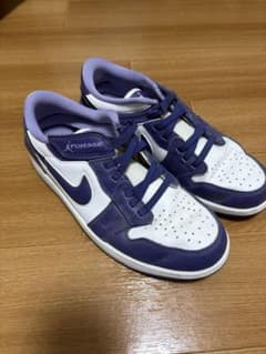 NIKE Air Jordan 1 Low FlyEase パープルのサムネイル