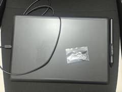 One by Wacom ペンタブレット 本体のサムネイル