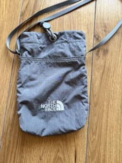 THE NORTH FACE スマホショルダーバッグ グレーのサムネイル