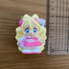 キミとアイドルプリキュア すくい人形キュアアイドルのサムネイル