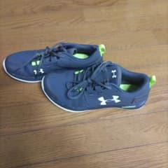 トレーニングシューズのサムネイル