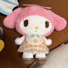 マイメロディ ぬいぐるみ チェック柄ワンピースのサムネイル