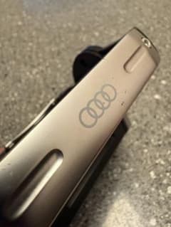 Audi 純正ドリンクホルダーのサムネイル