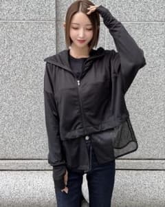 【新品】しいちゃん　遮光パーカー　遮光パンツ　上下セットのサムネイル