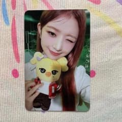 IVE FC限定 1期 ソウルコン ペンミ レイ トレカ レイ IVE FC限定 ツアー ソウルコン 2期2日目 トレカ - メルカリ