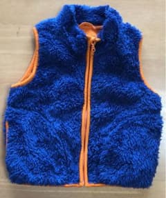 ユニクロ ボアベストのサムネイル