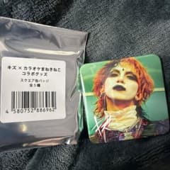 キズ×カラオケまねきねこ スクエア缶バッジ reiki - メルカリ