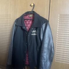 FUCT スカルプリント スタジャン 黒/赤 FUCT スカルプリント スタジャン 黒/赤 | Mercari