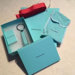 大幅値引きアン様専用　Tiffany&Co. レザーストラップ付きキーリングのサムネイル