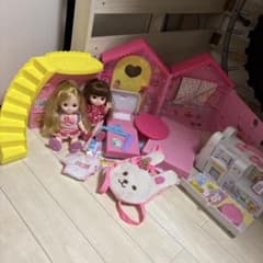 ソランちゃん　メルちゃん 人形2体 ハウス 病院セット まとめ売りのサムネイル