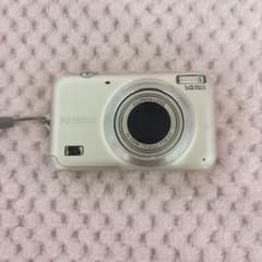 Fujifilm 14メガピクセル コンパクトデジタルカメラ - メルカリ