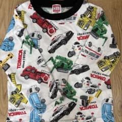 トミカ はたらく車 ロンT 長袖Tシャツ 95cmのサムネイル