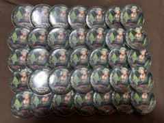 ロロノア・ゾロ 缶バッジ 35個セット - メルカリ