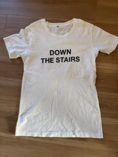 ARTS & SCIENCE DOWN THE STAIRS Tシャツ - メルカリ