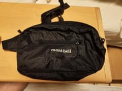 モンベル ポケッタブルライトポーチ M ブラック mont-bellのサムネイル