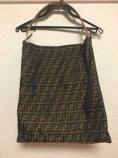 【値下げ】FENDI フェンディ ズッカ柄バッグのサムネイル