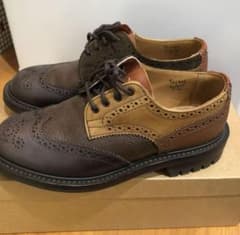 NEPENTHES × Tricker's ウィングチップ マルチトーンのサムネイル
