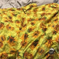 ゴッホ柄の 半袖シャツのサムネイル