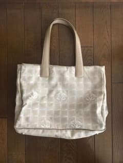 CHANEL シャネル ニュートラベルライン トートバックのサムネイル